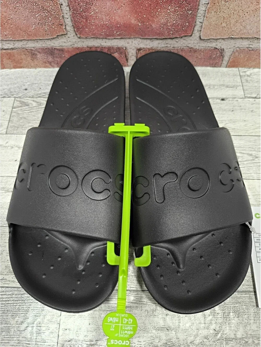 Crocs Essentials Slide Men's 9 Women's 11 Black Comfort 210088-001 NWT